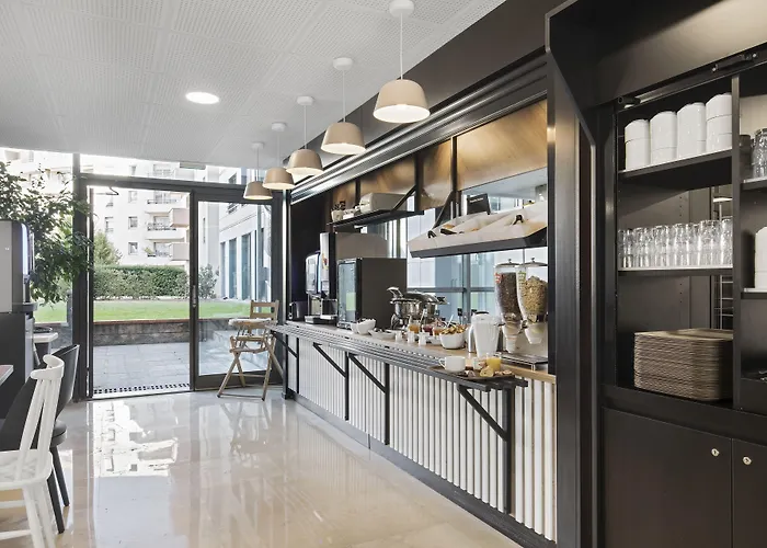 HOTEL Lyon Centre Part-dieu GambettaBB Hotel